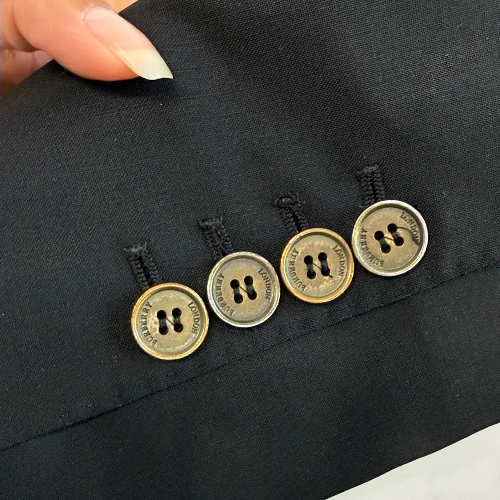 Burberry Size 6 Classic Black Women's Blazer - Picture 6 of 16